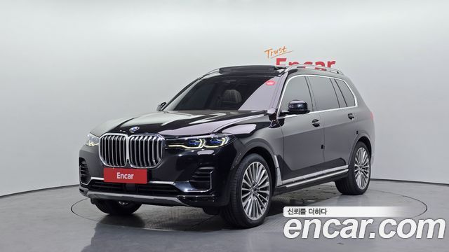 BMW X7 — exterior