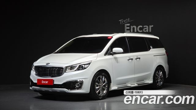 Kia Carnival — exterior