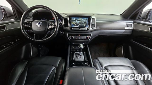 KG Mobility Rexton — interior