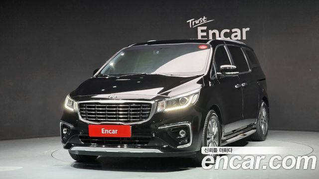 Kia Carnival — exterior