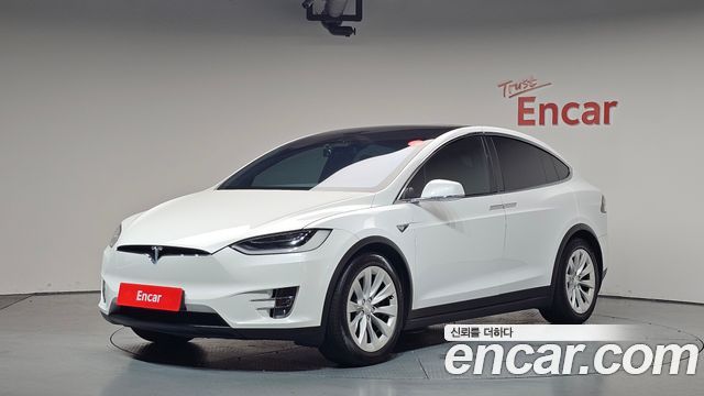 Tesla Model X — exterior