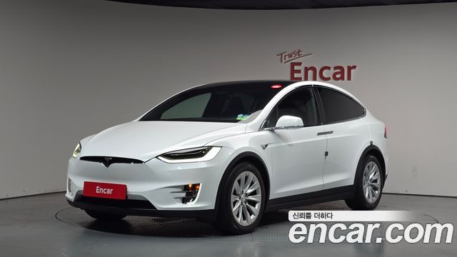 Tesla Model X — exterior