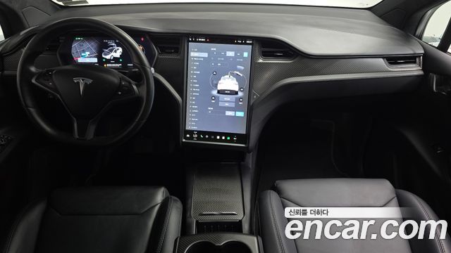 Tesla Model X — interior