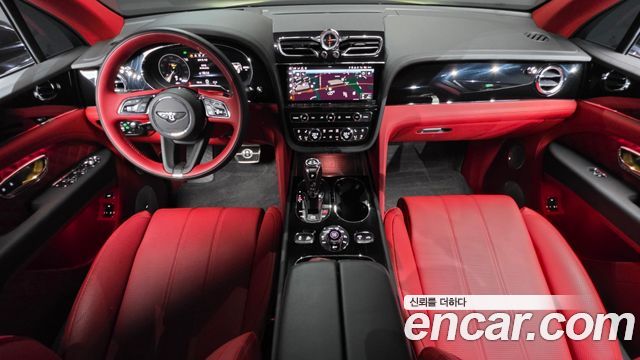Bentley Bentayga — interior