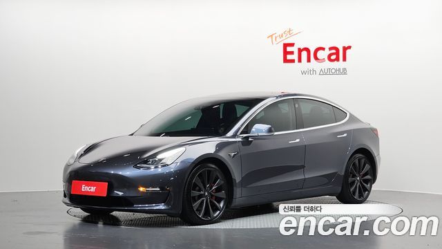 Tesla Model 3 — exterior