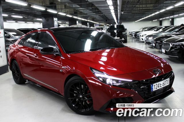 Hyundai Avante — exterior