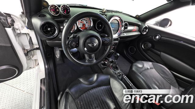 MINI Roadster — interior