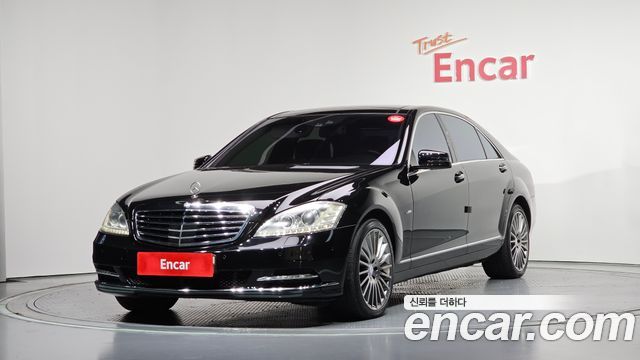 Mercedes-Benz S-Class — exterior