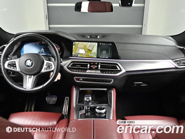 BMW X6 — interior