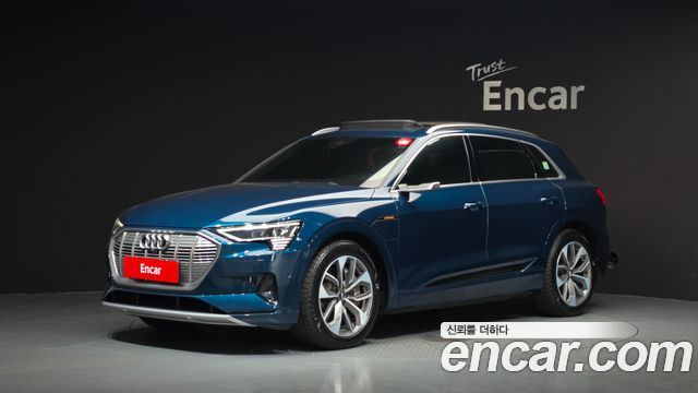 Audi e-tron — exterior
