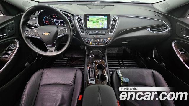 Chevrolet Korea Malibu — interior