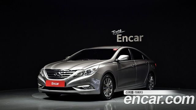 Hyundai Sonata — exterior
