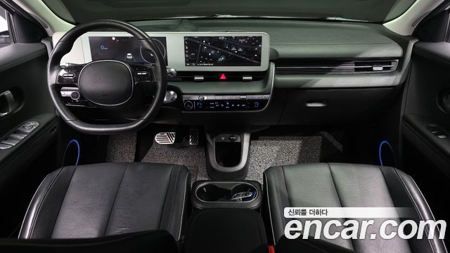 Hyundai IONIQ 5 — interior