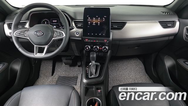 Renault Korea XM3 — interior