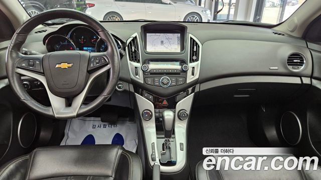 Chevrolet Korea Cruze — interior