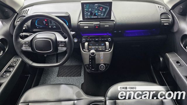 Hyundai Casper — interior
