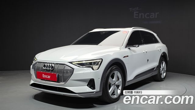 Audi e-tron — exterior