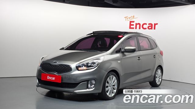 Kia Carens — exterior
