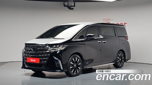 Toyota Alphard — exterior