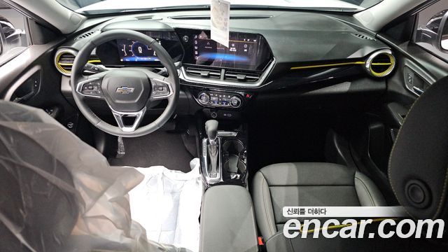 Chevrolet Korea Trax — interior