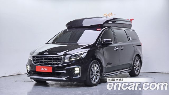 Kia Carnival — exterior
