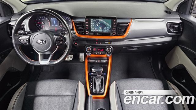 Kia Stonic — interior