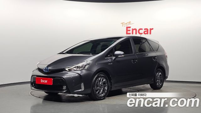 Toyota Prius — exterior