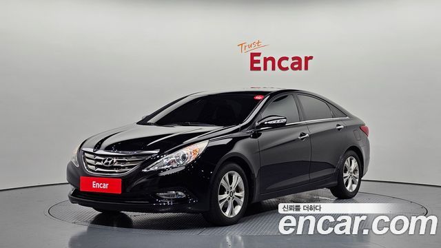 Hyundai Sonata — exterior