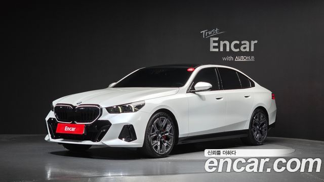 BMW 5 Series — exterior