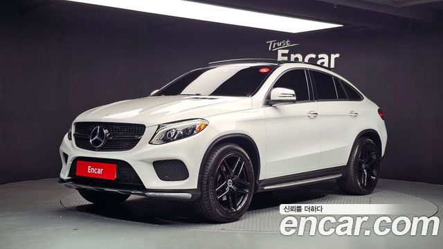 Mercedes-Benz GLE-Class — exterior