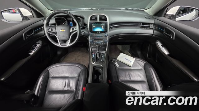 Chevrolet Korea Malibu — interior