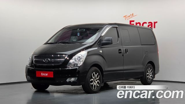 Hyundai Starex — exterior