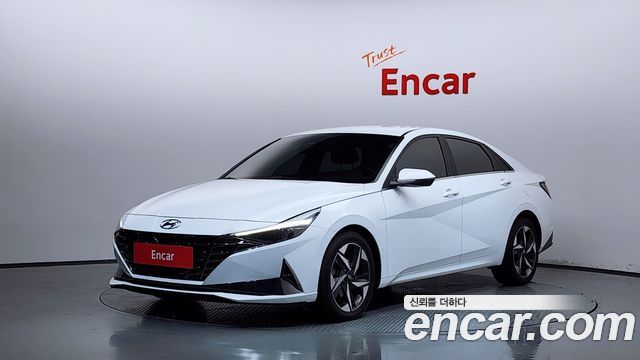 Hyundai Avante — exterior