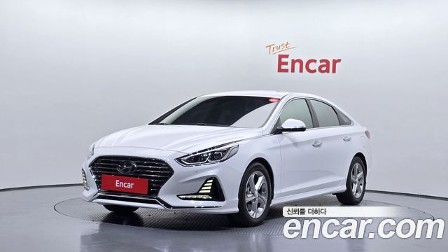Hyundai Sonata — exterior