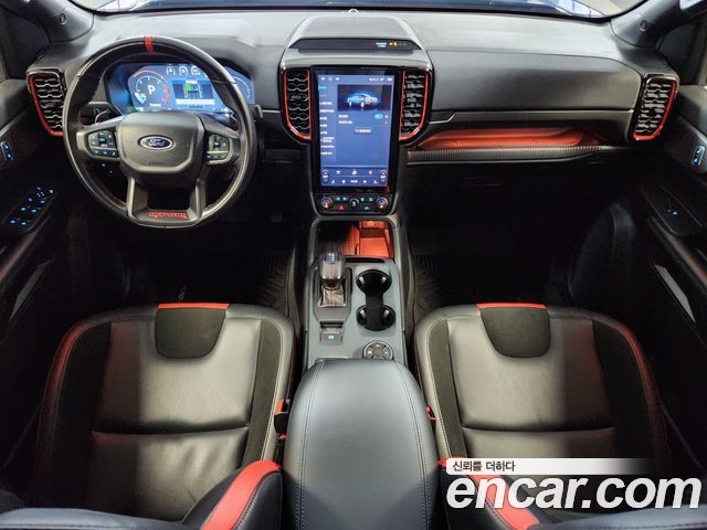 Ford Ranger — interior