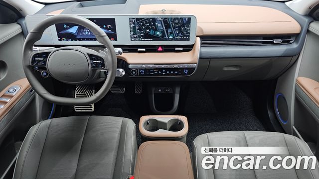 Hyundai IONIQ 5 — interior
