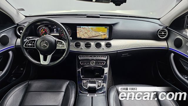 Mercedes-Benz E-Class — interior