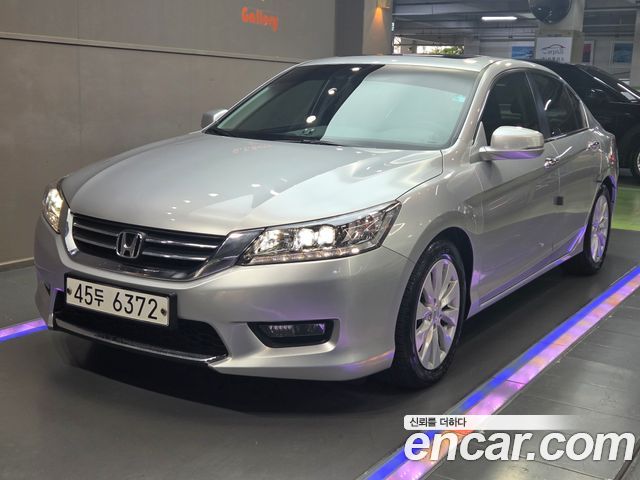 Honda Accord — exterior