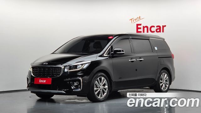 Kia Carnival — exterior