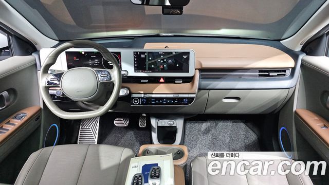 Hyundai IONIQ 5 — interior
