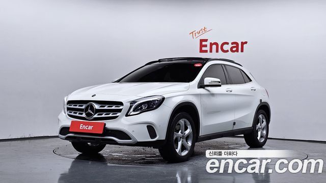 Mercedes-Benz GLA-Class — exterior