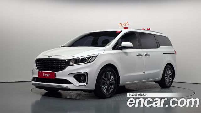 Kia Carnival — exterior