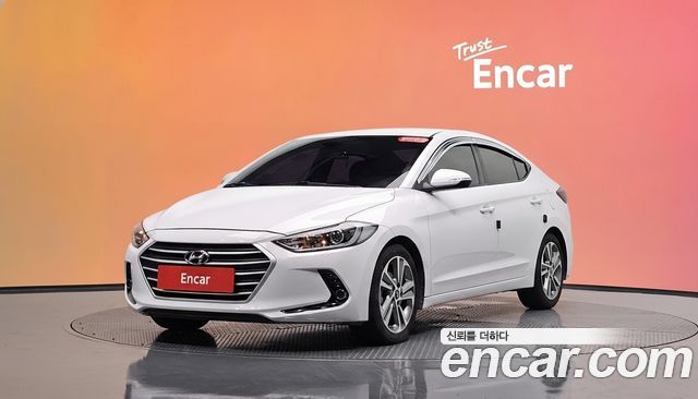 Hyundai Avante — exterior