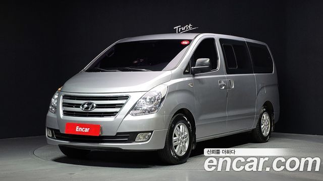 Hyundai Starex — exterior
