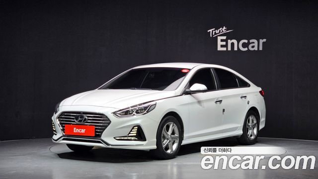 Hyundai Sonata — exterior
