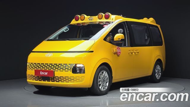 Hyundai Staria — exterior