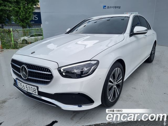 Mercedes-Benz E-Class — exterior