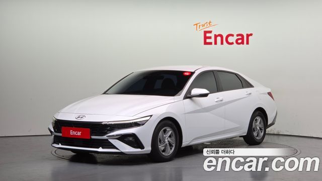 Hyundai Avante — exterior