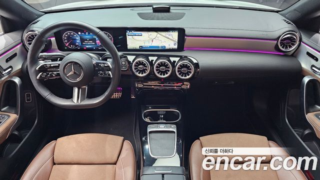 Mercedes-Benz CLA-Class — interior