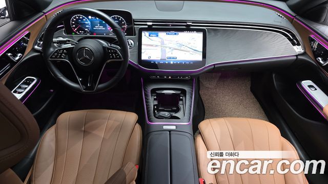 Mercedes-Benz E-Class — interior